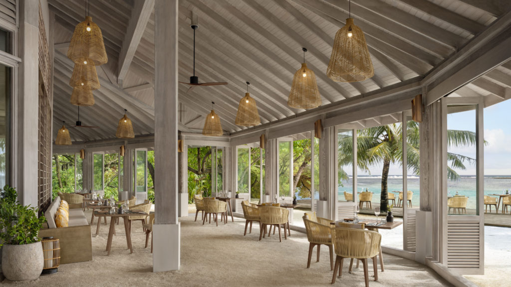 Anantara Veli Maldives Resort Cumin Restaurant interior