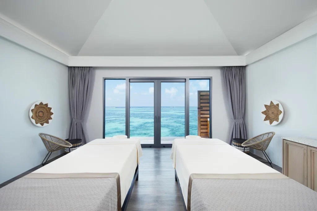 Le Meridien Maldives Resort & Spa Explore Spa by Le Meridien Doubles Treatment Room